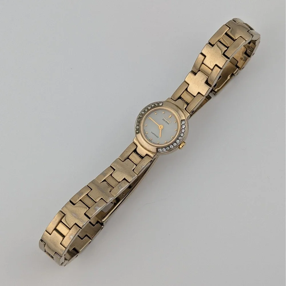 Citizen Eco-Drive Silhouette Swarovski White MOP Sapphire Gold G620-S017599 6
